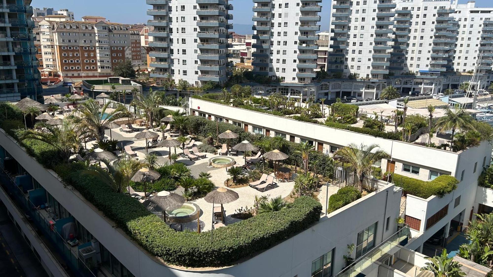 Ocean Village Luxury 2 Bed 2 Bath Apartment - Amazing Views - Pools And Jacuzzis Гібралтар Екстер'єр фото